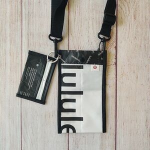 Lululemon handmade crossbody phone holder with card holder